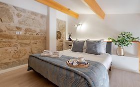 Authentic Studio With Terrace By Hostwise